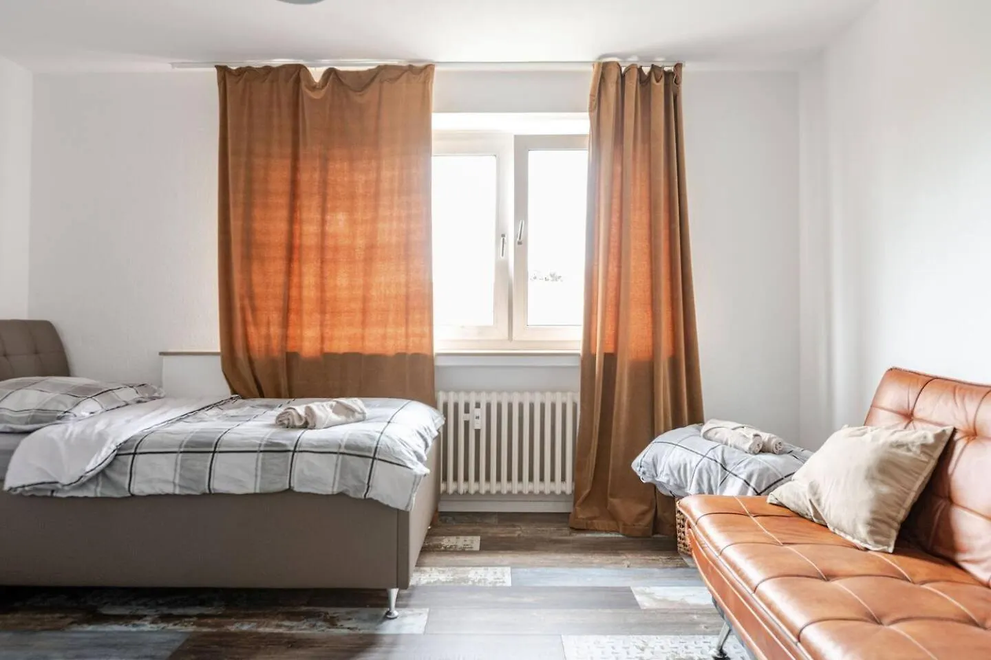 Charming Zimmer Koeln Messenaehe Německo