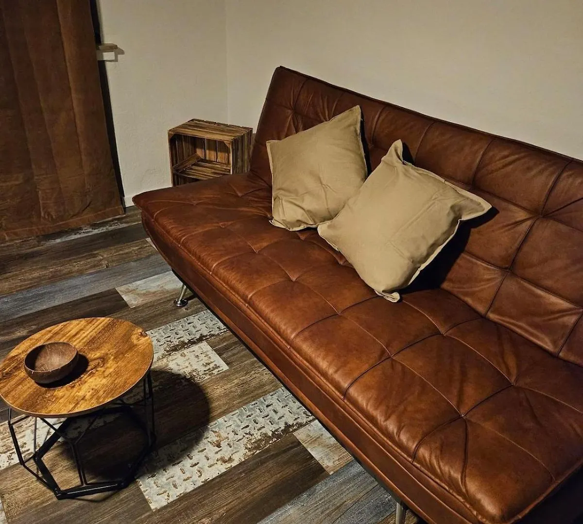 Charming Zimmer Koeln Messenaehe Apartmán